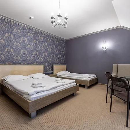 Forest Hill & Hotel 3*