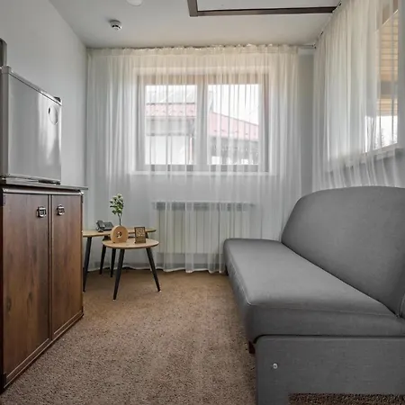 Forest Hill & Отель Яблоница