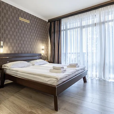 Forest Hill & Hotel 3*