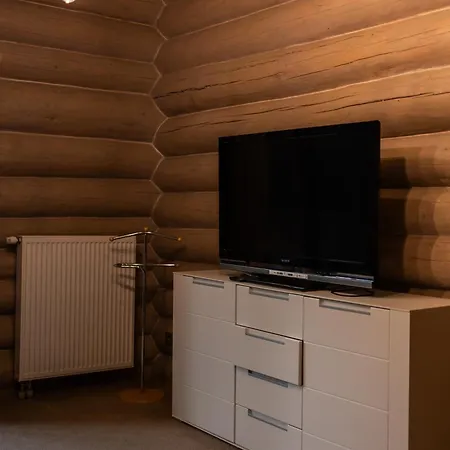 Hotel Forest Hill & Yablunytsia