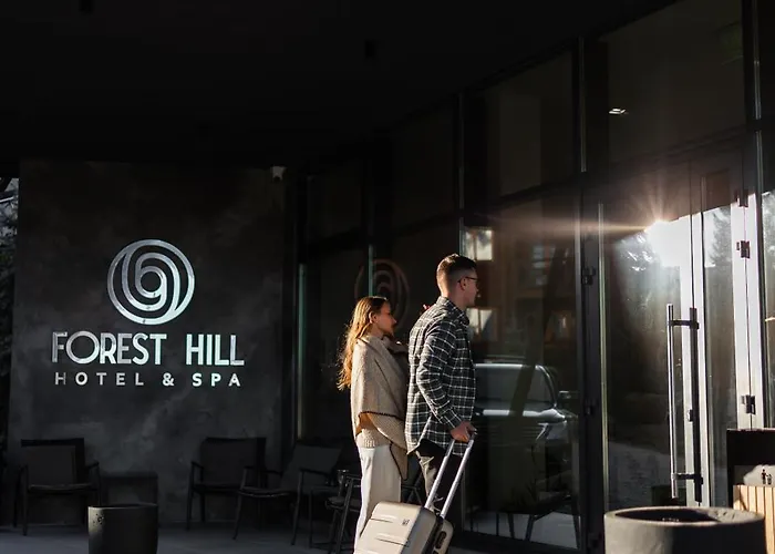 Forest Hill & Hotel Yablunytsya