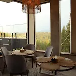 Forest Hill & 3* Yablunytsya