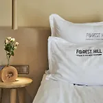 Hotel Forest Hill & Yablunytsya